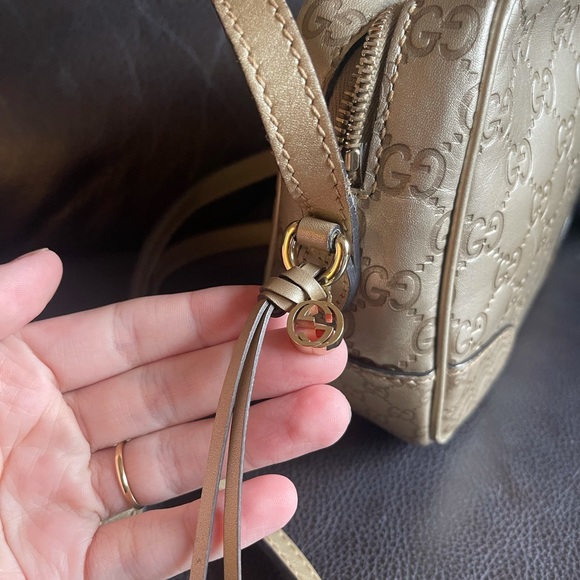 Gucci Bree Disco Guccissima In Gold - Picture 4 of 16